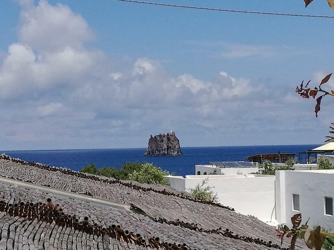 Hotel La Rosamarina Estrómboli Exterior foto